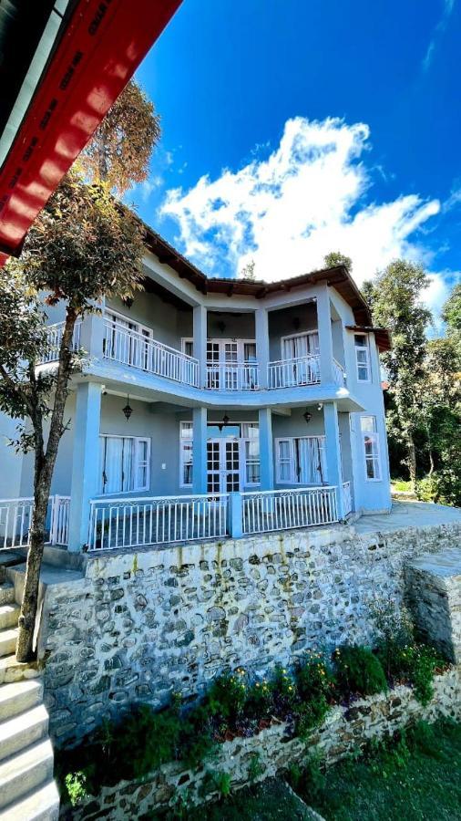 Hotel Aaryam, Mukteshwar Exterior foto